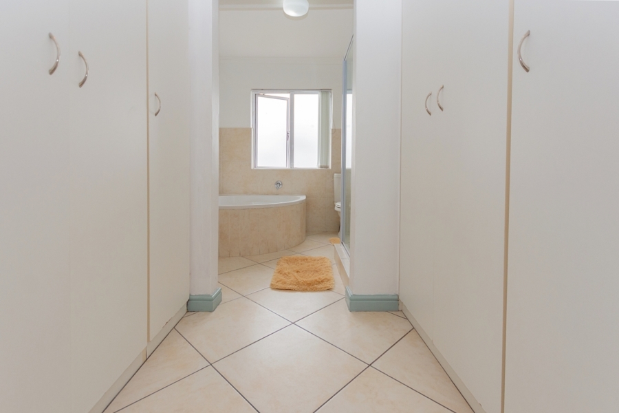 3 Bedroom Property for Sale in Laguna Sands Western Cape